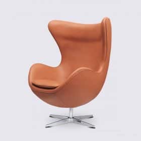 Fauteuil salon design en cuir pleine fleur cognac – Oeuf