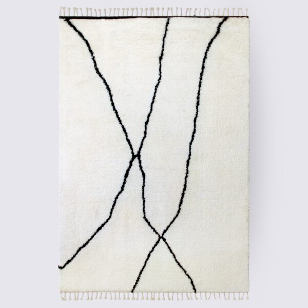 tapis marocain noir et blanc fait main shaggy en laine nouvelle zelande 160x230cm hania
